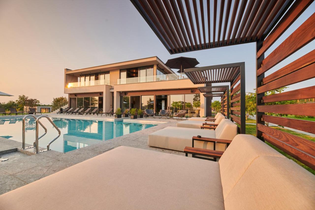 San Servolo Wellness Homes Buje Exterior photo